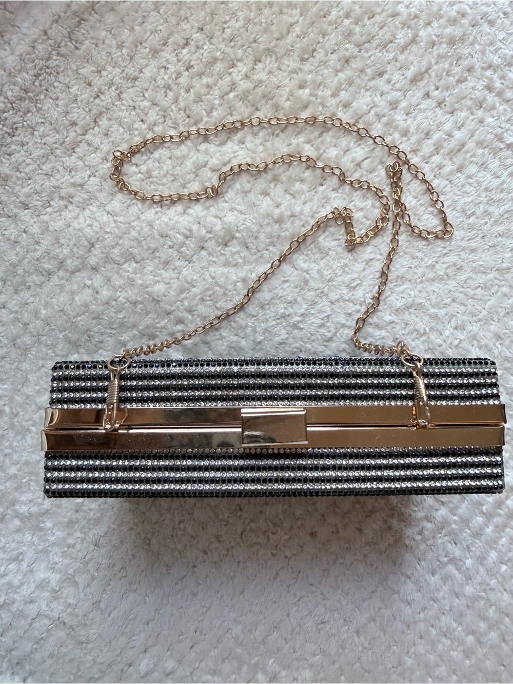 Beaded Cassette Tape Party Clutch - Red, Black, Gold with chain - Picture 3 of 7